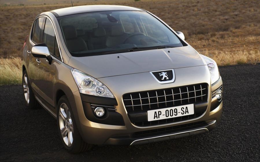  Peugeot 3008 2010 года  (фото 5 из 148)